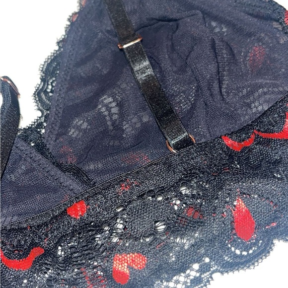 Cupid Is Stupid - Bralette Set - Picture 12 of 16